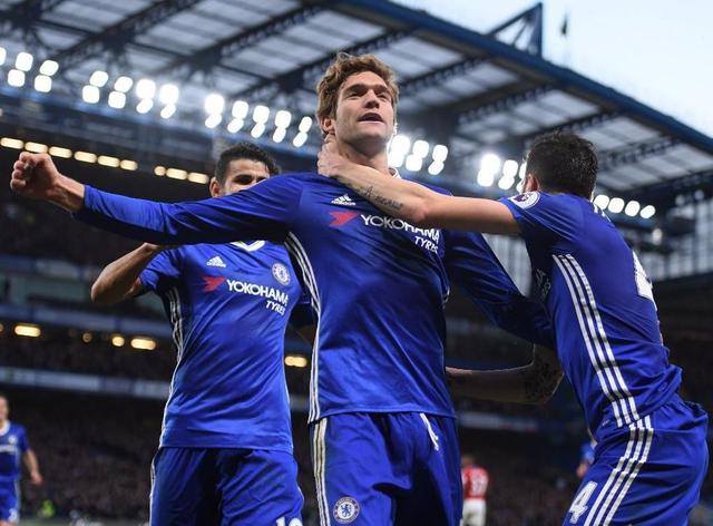 赛场上大放 赛场上大放